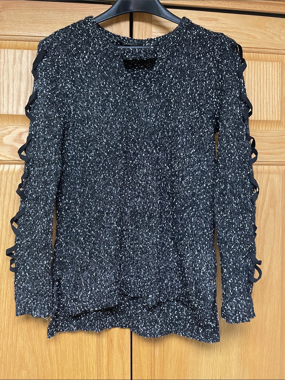 Rock & Republic Black & White Marled Knit Sweater - Size Small